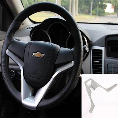 Vô lăng Chevrolet 09-15 Classic Cruze Aveo sửa đổi miếng dán trang trí nội thất sequin khâu da vô lăng bọc vô lăng da lộn