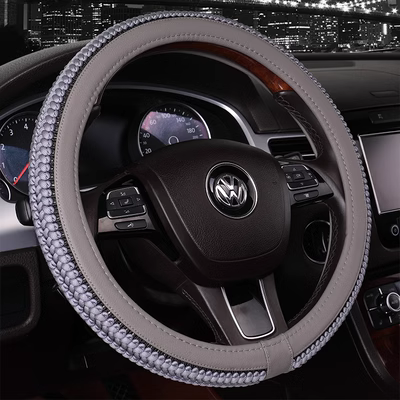 Skoda Hao Rui Jing Rui Ming Rui Xin Rui Xin Dynamic Speed ​​Pie Yedi ô tô Ice Silk Bốn mùa Bao tay lái bao tay lái xe ô tô bọc vô lăng cx5
