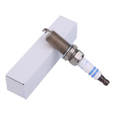 Thích hợp cho động cơ Peugeot 301 Sega 308 Elysee 408EC5EC8 FR7SI30 Bugi Bosch hộp màu trắng IC đánh lửa ô to mô bin đánh lửa ô tô