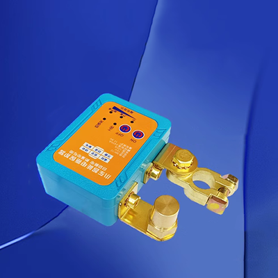 cầu chì ống 10a Pin ô tô công tắc tắt rò rỉ bảo vệ điều khiển từ xa tự động tắt nguồn chống rò rỉ ngắt đồng nguyên chất cổng chính cầu chì ô tô cầu chì nhiệt