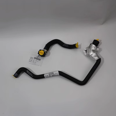 Thích nghi với Audi A6L mới 19-21 năm của ống nước nhiệt để trở lại các sản phẩm gốc ban đầu ban đầu của ống cao su hàn két nước quạt tản nhiệt oto