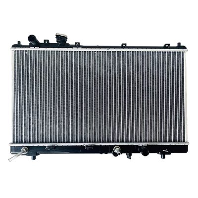 Thích hợp cho ô tô Bắc Kinh BAIC E130 E150 tản nhiệt bể nước BAIC E130 E150 tản nhiệt bể nước két nước két nước lớn