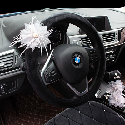 bọc vô lăng mercedes Trân châu lông phao xe hơi gối tựa đầu xe hơi mùa đông đệm sang trọng gối cổ gối nữ vô lăng fadil bọc da vô lăng