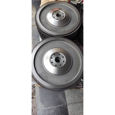Phụ tùng ô tô Dongfeng phù hợp cho động cơ Kangji 6L lắp ráp bánh đà 158 răng 3960742 4980922 bánh đà kép bánh đà kép ô tô