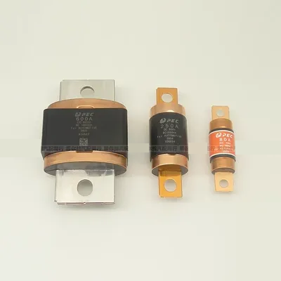 cầu chì 3 pha PEC Pure Electric Energy Phương tiện năng lượng cao -Tiền điện áp 450V FUSE 15A20A30A40A50A fco 24kv cầu chi