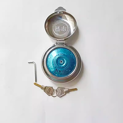 Thích hợp cho SINOTRUK Howo A7 Hao Ka Jin Prince Haoyun nắp bình xăng chống trộm Bình xăng khóa chống trộm Nắp bình xăng Howo lọc xăng trong suốt nắp bình xăng tbt