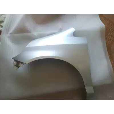 Áp dụng cho 03-08 FIT Sơn Lá phía trước phù hợp, người nhặt bánh trái và phải, bảng bánh trước gioang cao su chu u nẹp cao su cửa kính