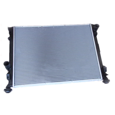 nước xanh làm mát két nước Thích hợp cho bình nước Chrysler 300C mới Mạng làm mát bình nước 300C tản nhiệt ngưng tụ 300C3.6 ket nước nước làm mát rocket 999