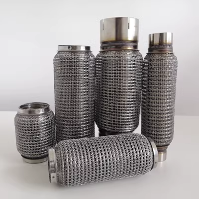 Ống xả ô tô thông thường kết nối mềm ống thổi ống thép không gỉ 304 năm lớp chịu được nhiệt độ và áp suất cao ống xả xe ô tô ống pô