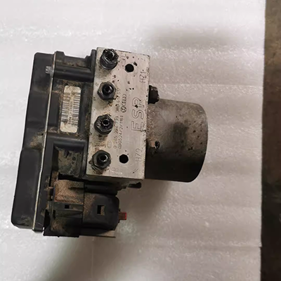 Thích hợp cho cụm điều khiển bơm phanh Passat Lingyu ABS 3BD 614 517 bơm abs bơm abs êm