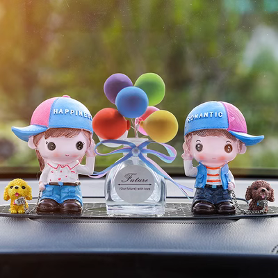 Một bộ sưu tập đầy đủ các đồ trang trí nội thất xe hơi dễ thương, bảng điều khiển trung tâm, những chiếc xe sáng tạo của người nổi tiếng trên Internet, nước hoa xe hơi và các vật dụng trang trí rèm che nắng ô tô tự cuốn sáp thơm ô tô cao cấp