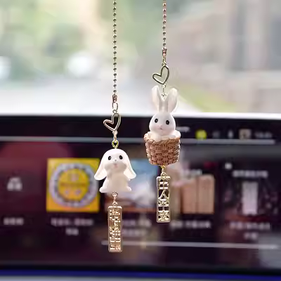 Mặt dây chuyền xe hơi mới thỏ dễ thương gương chiếu hậu mặt dây chuyền bảo vệ hươu mặt dây chuyền xe hơi trang trí nội thất nữ phước lành nước hoa treo xe ô tô tham taplo