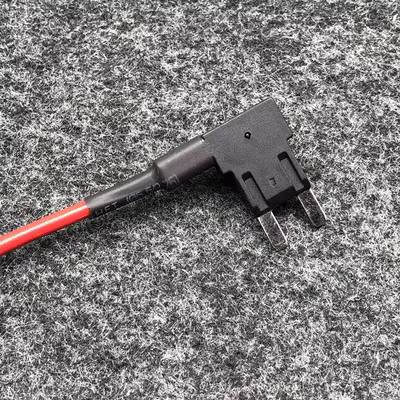 cầu chì nhiệt Haval H6 Hộp bảo hiểm ô tô Hộp cầu chì điện H2H4 Cannon F5F7M6 Big Dog Thuốc lá ACC ACC cầu chì panasonic công tắc ngắt mát ô tô