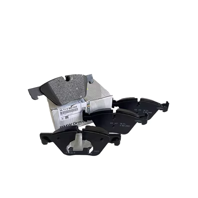 Thích hợp cho sê -ri BMW Z4x1x5x6 trước khi bằng gốm bằng da x320 118 ban đầu 525lmini730 miếng phanh đĩa carbon má phanh sau