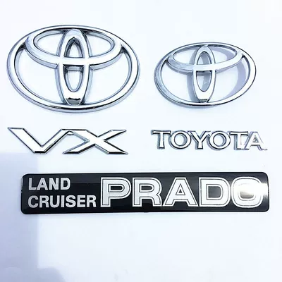 Logo Toyota áp dụng BAIC LU BA 3400 Toyota Domineering 3400 Full Carmine Sửa đổi BID dán đề can xe ô tô các biểu tượng xe ô tô